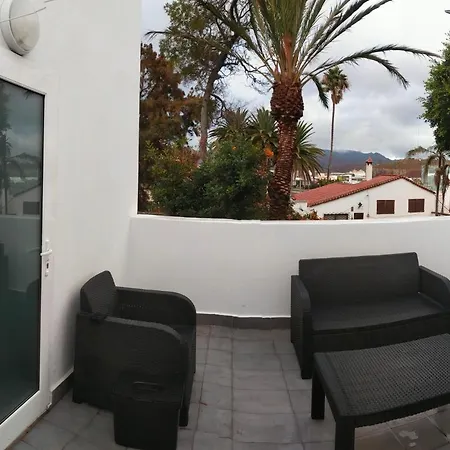 Open-atico Apartment